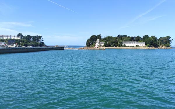 Maison à vendre    7 pièces •  Douarnenez