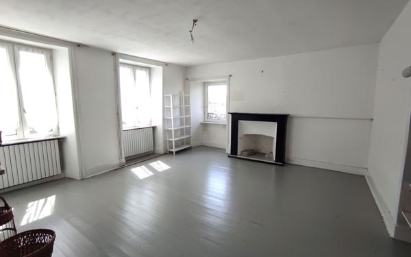 Maison à vendre    7 pièces •  Douarnenez