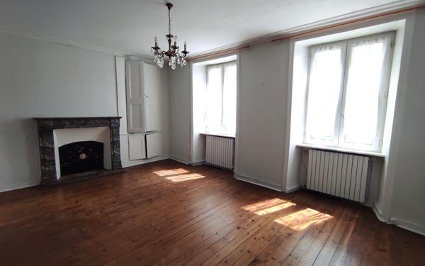 Maison à vendre    7 pièces •  Douarnenez