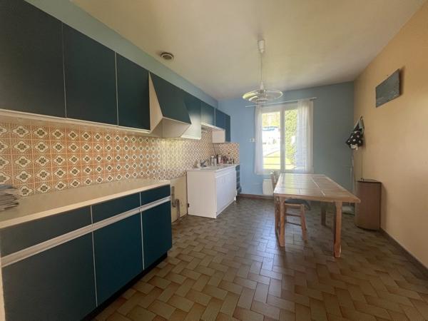 Maison à vendre |  Saint-Amand-Montrond |  4 pièces | 79 m²