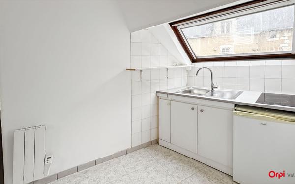 Appartement à louer    1 pièce • 15,25 m2 Beaugency