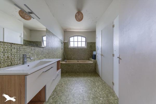 Maison à vendre |  Bellevigny |  6 pièces | 190 m²