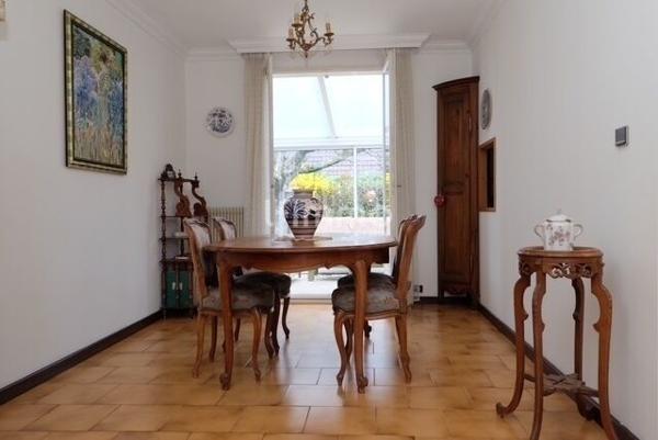 Maison 7 P avec véranda et jardin dans les quartiers chics de Mennecy