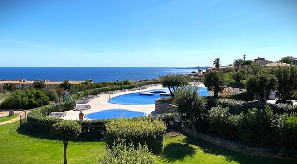 Les Issambres (83380) Appartement RDJ 39 m² avec lsa oggia fermée, et jardin de 15 m²