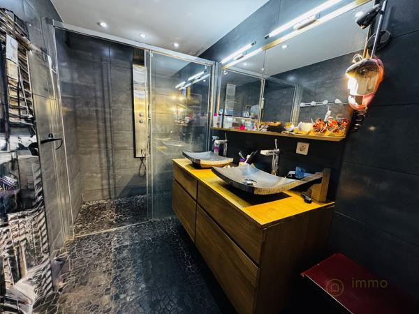 Appartement rénové à NICE (06200)
