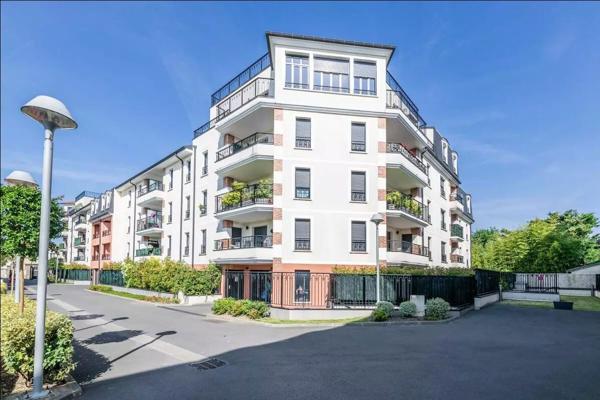 Appartement Noisy Le Grand 1 pièce(s) 28.93 m2