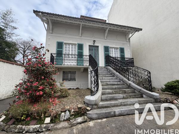 Maison à vendre 9 pièces 252 m² Pau
