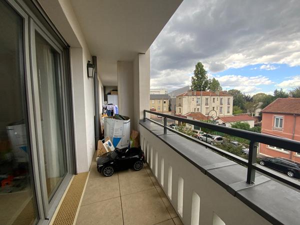 Appartement 3 pièces 63.7 m2