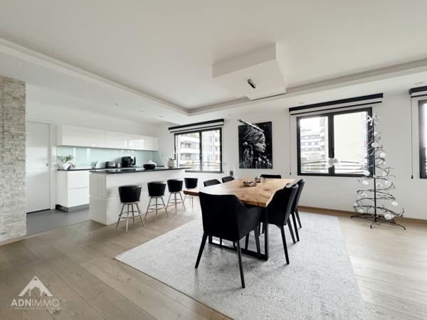 Saint-Genis-Pouilly (01630) Appartement 5 Pièces 163 m2