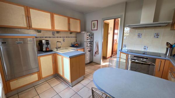 Maison 7 pièces de 172m2 Artigues Près Bordeaux sur 900m² de terrain