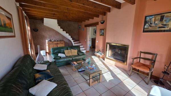 Maison 7 pièces de 172m2 Artigues Près Bordeaux sur 900m² de terrain