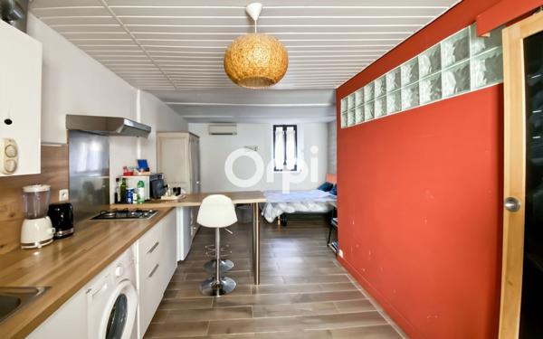 Appartement à vendre    2 pièces • 28,08 m2 La Ciotat