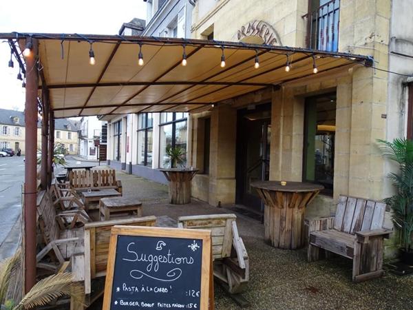 Immeuble Montignac Lascaux 4 pièce(s) 181 m2