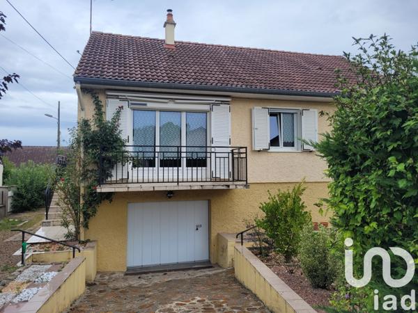 House for sale 4 rooms 88 m² Toulon-sur-Arroux