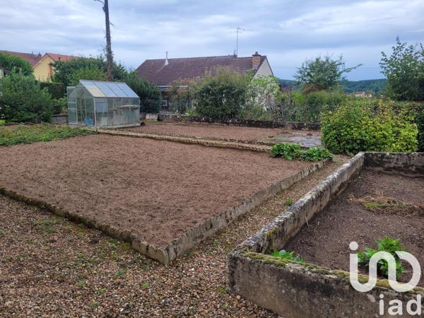 House for sale 4 rooms 88 m² Toulon-sur-Arroux