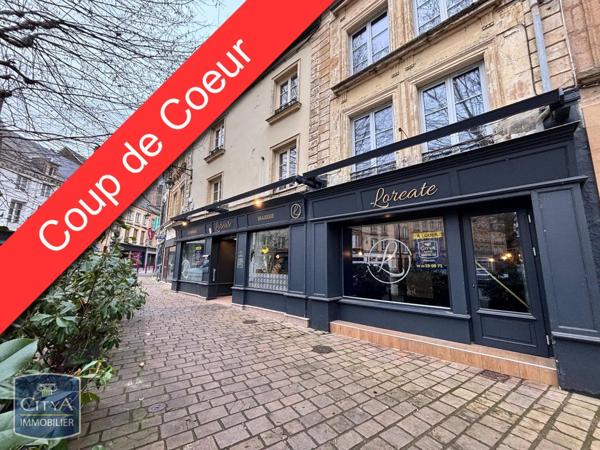 Local commercial à louer 249.75m²