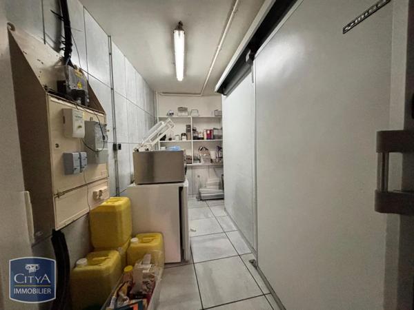 Local commercial à louer 249.75m²