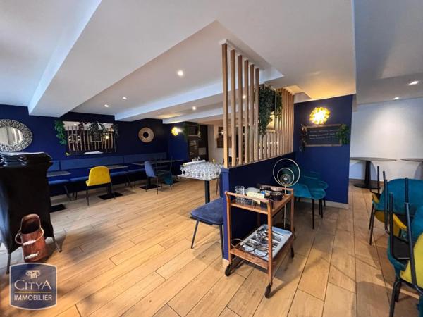 Local commercial à louer 249.75m²