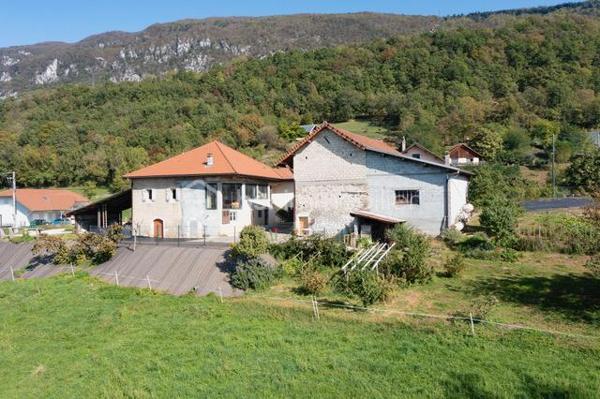 Maison de village de 103,49 m²