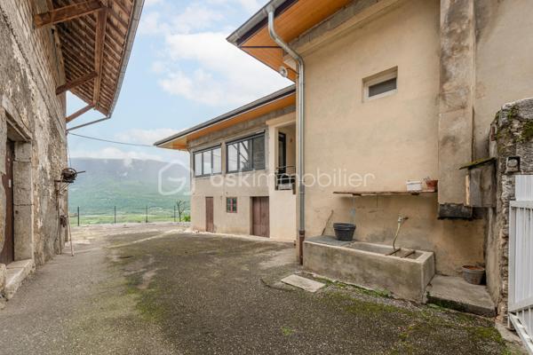 Maison de village de 103,49 m²