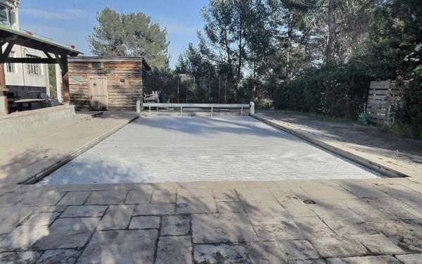 Appartement à vendre    3 pièces • 70 m2 Marseille 12