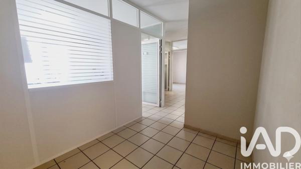 Immeuble à vendre 130 m² Carpentras