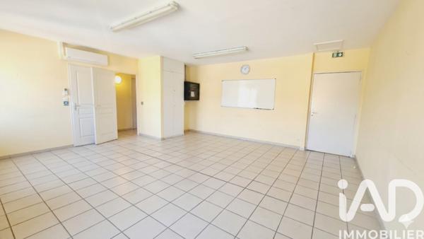 Immeuble à vendre 130 m² Carpentras