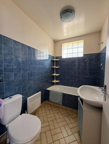 Maison à QUESTEMBERT, 56230 - 5 pièces 90m²