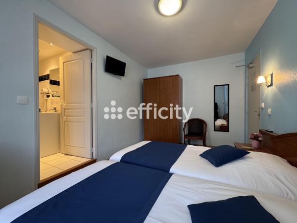 Maison 13 pièces - 355 m²