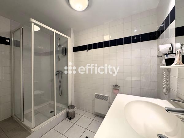 Maison 13 pièces - 355 m²