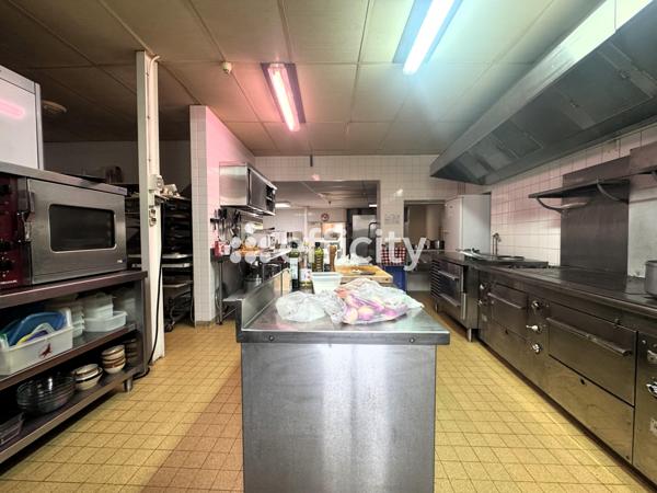 Maison 13 pièces - 355 m²