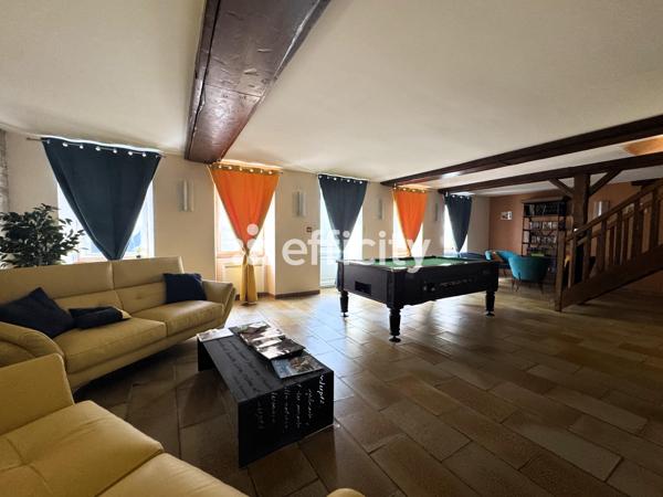 Maison 13 pièces - 355 m²