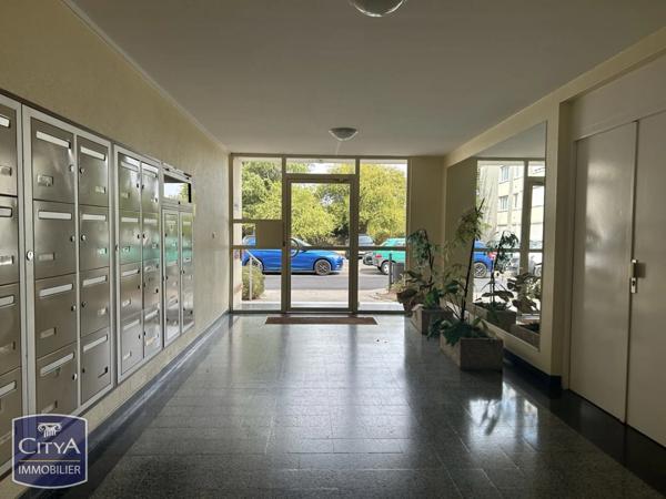Appartement à vendre 2 pièces 55.1m² Saint-Jean-le-Blanc (45650)