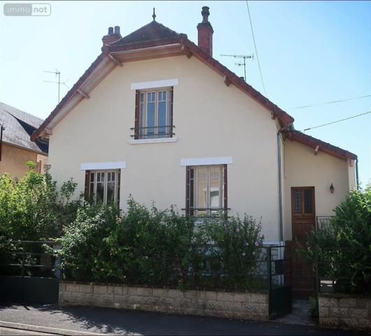 Maison à vendre à Bourges dans le Cher (18000), ref : 18005-1596