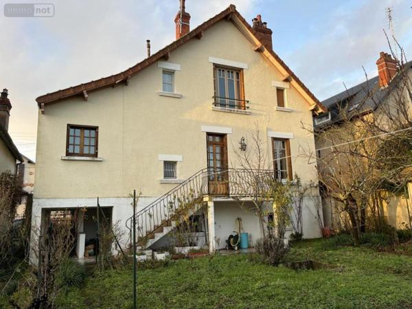 Maison à vendre à Bourges dans le Cher (18000), ref : 18005-1596
