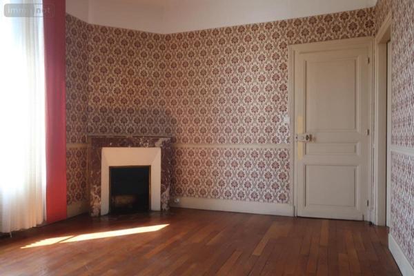 Maison à vendre à Bourges dans le Cher (18000), ref : 18005-1596