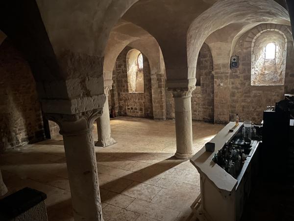 Poitiers (86000) CHAPELLE 120 M2 AVEC BUREAU 30 M2 + 3 PARKINGS A SAINT-HILAIRE !