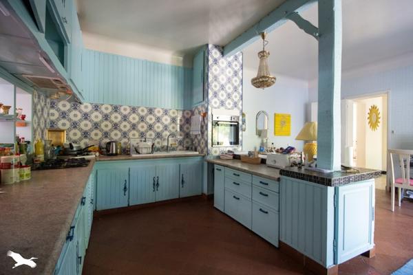 Maison à vendre |  Pomarez |  10 pièces | 385 m²