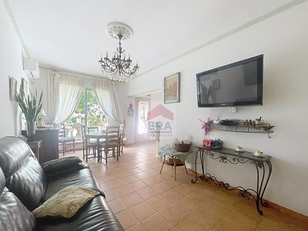 A VENDRE MARSEILLE PENNES MIRABEAU GAVOTTE 13015 MAISON TERRAIN PISCINE GARAGE DEPENDANCE COMMERCIAL