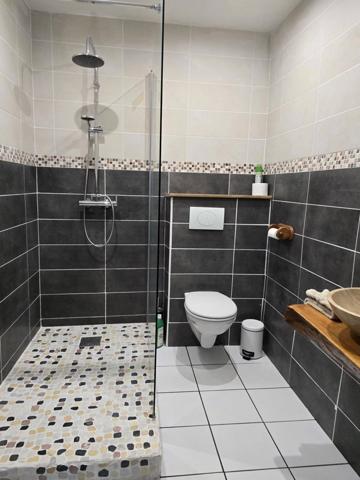 Vaste propriété familiale de caractère