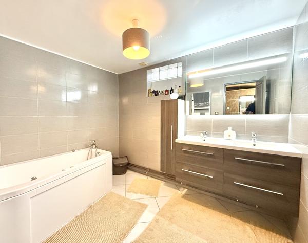 Maison 5 pièces - 130 m²