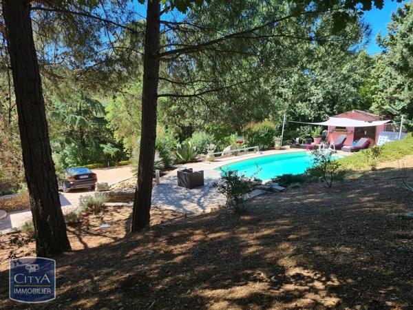 Maison à vendre 6 pièces 217m²