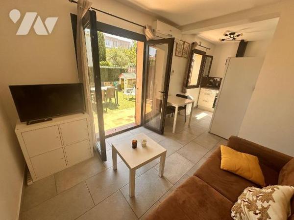 A VENDRE LE PRADET (VAR) 83220 - PROCHE CENTRE - T2 de 29 M2 AVEC JARDINET

Tout proche centr...