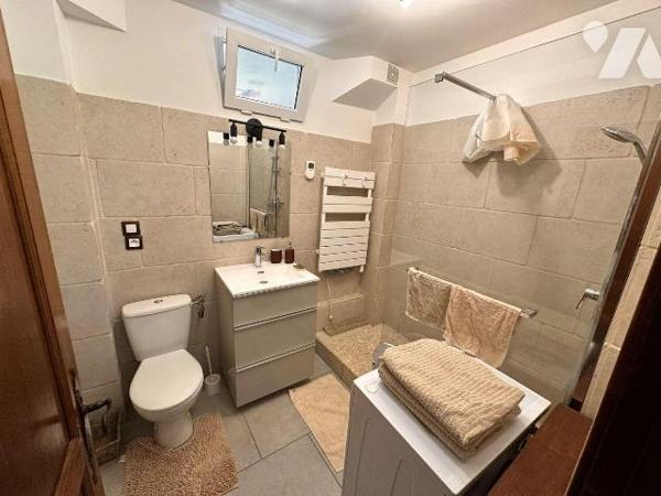 A VENDRE LE PRADET (VAR) 83220 - PROCHE CENTRE - T2 de 29 M2 AVEC JARDINET

Tout proche centr...