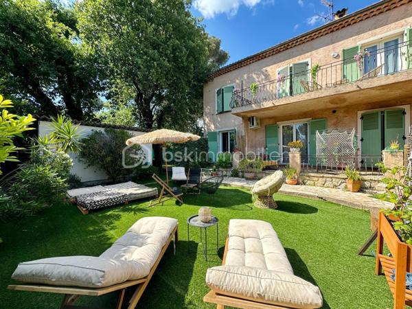 Bastide de 260 m²