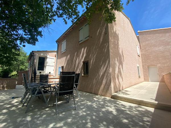 Maison Caseneuve 6 pièce(s) 155 m2