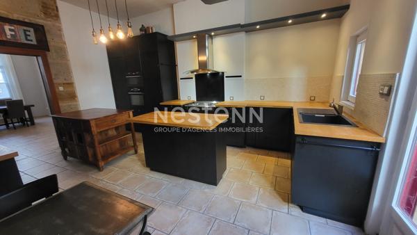 BAR LE DUC Maison centre ville de 215m² sur trois niveaux avec 8 pièces dont 5 chambres