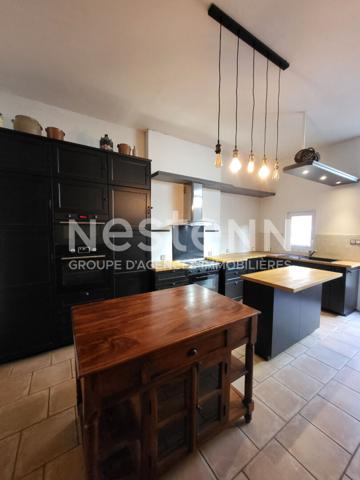 BAR LE DUC Maison centre ville de 215m² sur trois niveaux avec 8 pièces dont 5 chambres