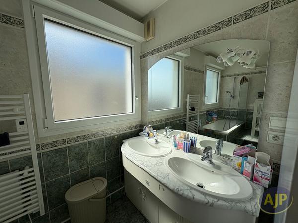 Location appartement Nantes : 1 587 € - AJP Immobilier Nantes Ouest