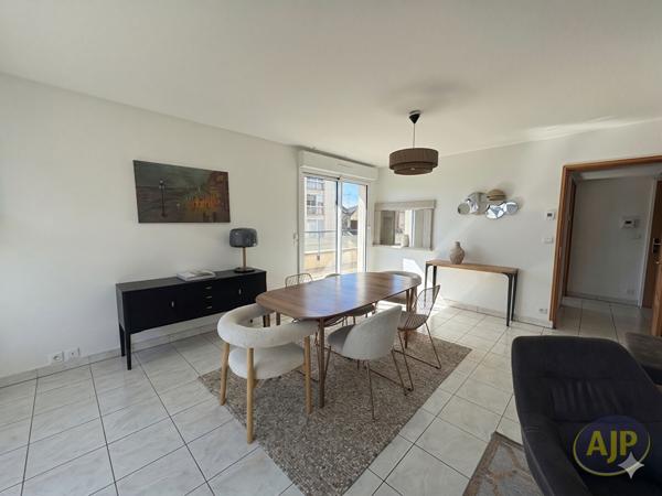 Location appartement Nantes : 1 587 € - AJP Immobilier Nantes Ouest